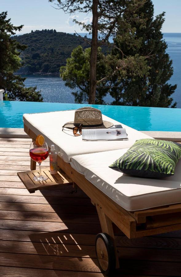 Villa T Dubrovnik - Wellness And Spa Luxury Villa With Spectacular Old Town View 外观 照片