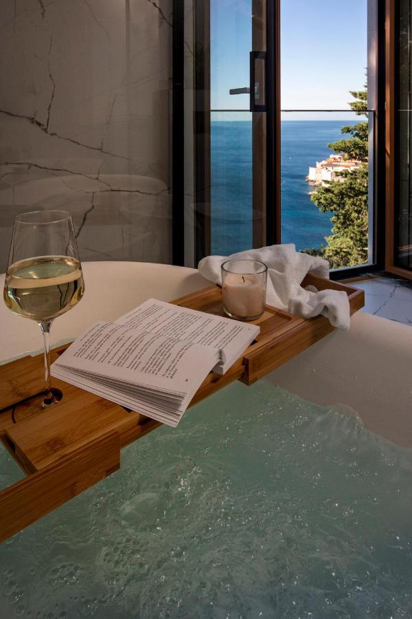 Villa T Dubrovnik - Wellness And Spa Luxury Villa With Spectacular Old Town View 外观 照片